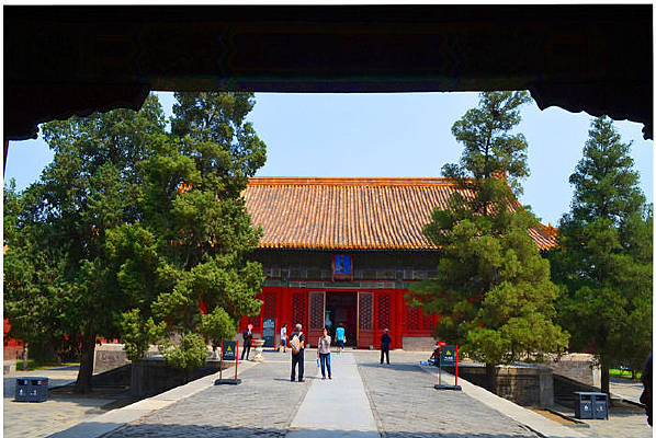 �����ʹ���Ӣ��