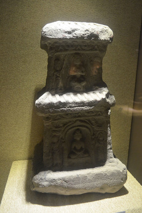 ʯ���ڽ���