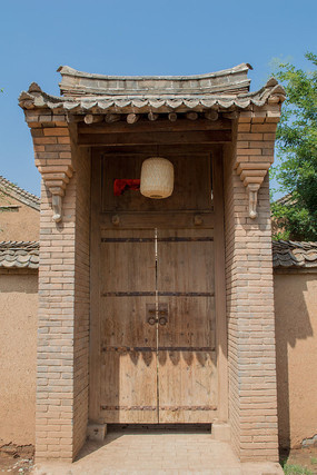 ������ɫ��