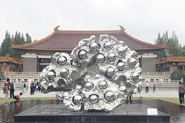 ��ź����