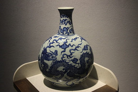 ���໨�����Ʊ�ƿ