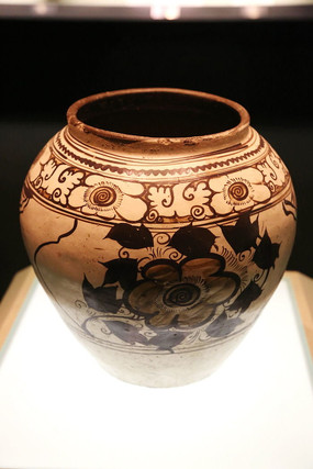 Ԫ�����Ժڲ�ĵ���ƴ�ɹ�