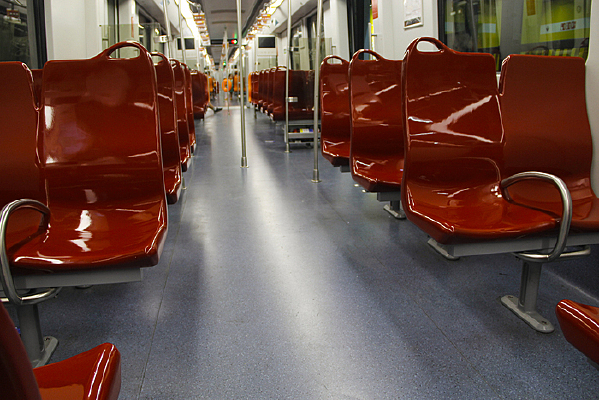 ��ɫ����