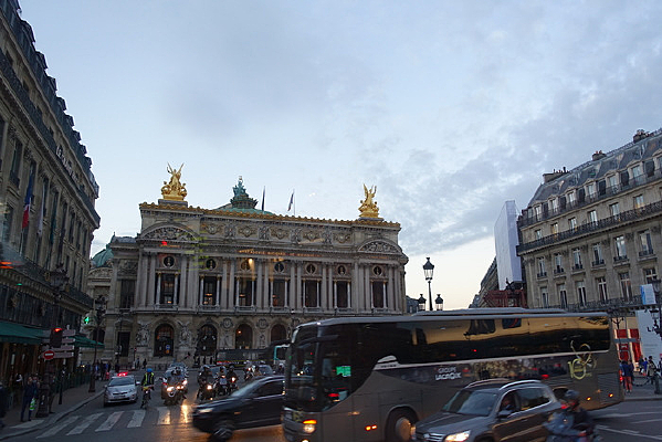 ŷ�޳��н�ͷ