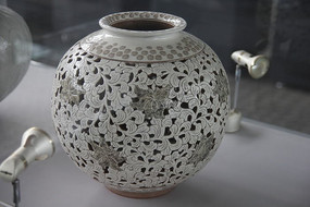 ����ο�ʯ����