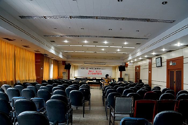 ���ͻ�����