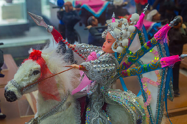 ����������