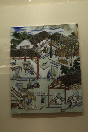 �峯�۲��ճ�ͼ�ɰ�