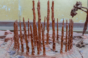 դ������