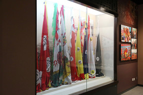 ����������