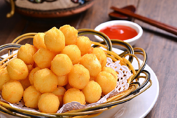 �ƽ�С����