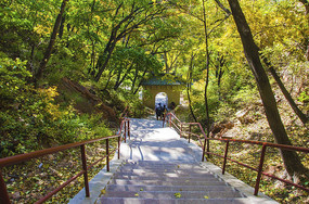 ǧɽ�հ���ɽ����ʯ���ﾰ