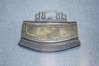 �������