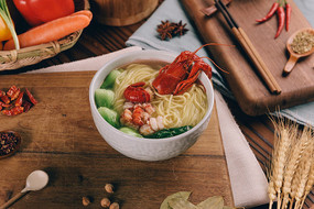 ��Ϻ����