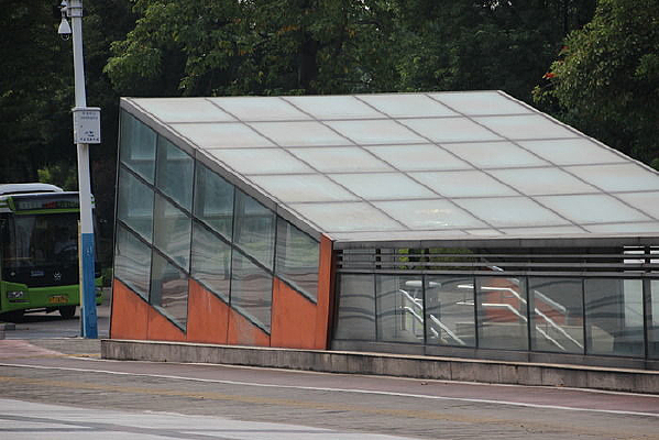 �������