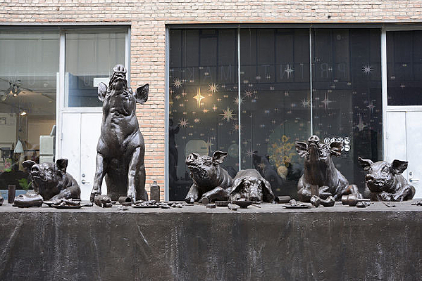 �������