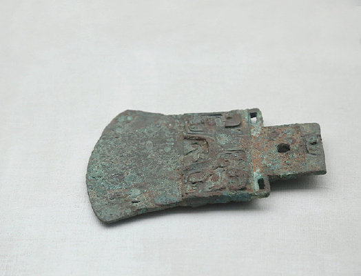 �̴���������ͭ��