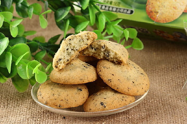 ����̦����