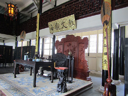 ��ʽ����װ����Ӱ