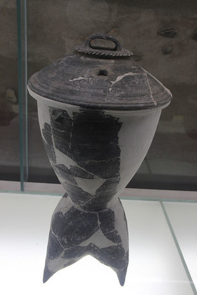 ��ɽ�Ļ��ծ[