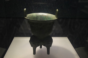 ����Ӧ����ͭ�[