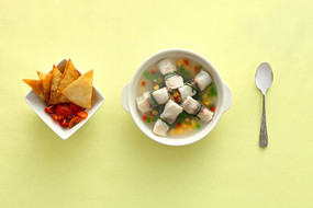 ����������