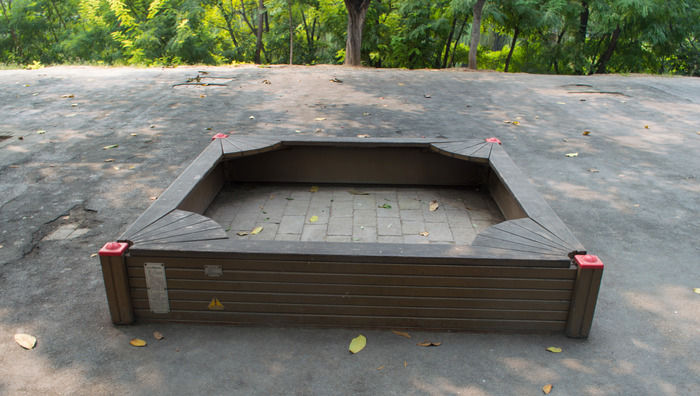 ��԰����