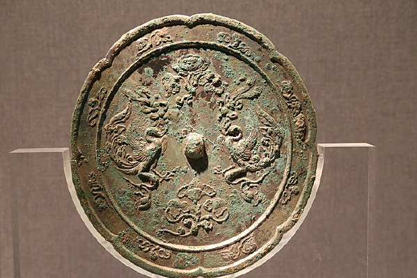 �ƴ������ͭ��