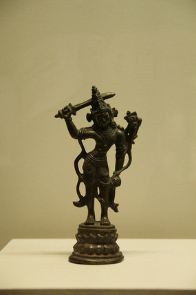 11����ͭ������������