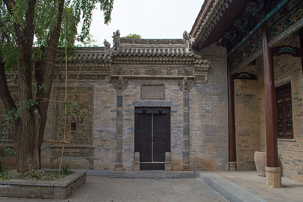 �����˼�