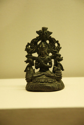 11����ͭ��¬������