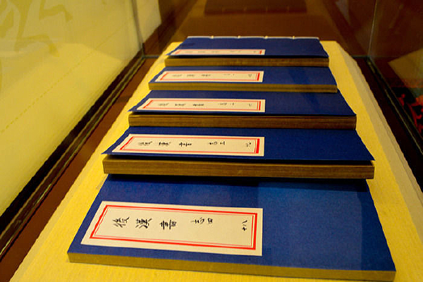 ���ļ��鼮��ľ