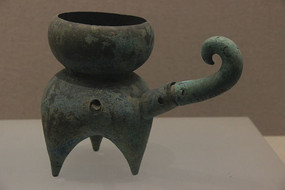 ���������B