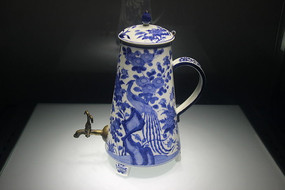 ��Ǭ¡�໨�����ƺ�