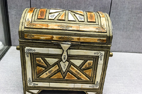 ������ľϻ