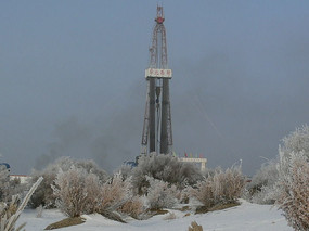 �峿�����