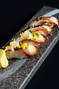 ���~�Չ�˾