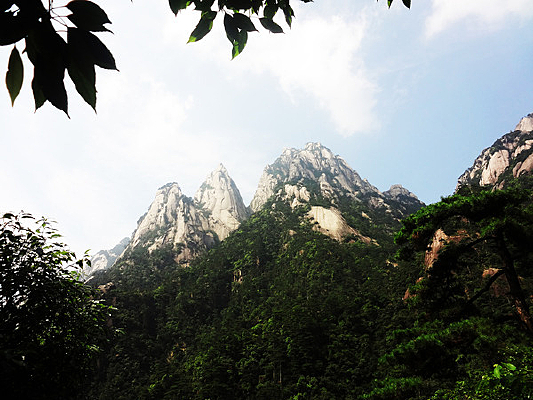 ��ɽɽ����Ƭ�ز�