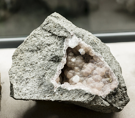 �ձ������ʯ������ʯ����