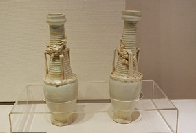 �����չ�