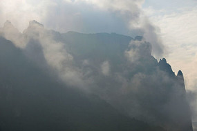 ̫������