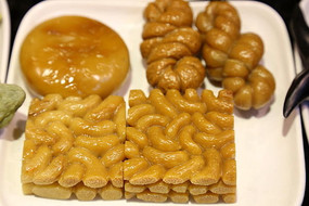 ʯ��ɳ�����黨