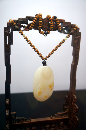 ���µ�����׹