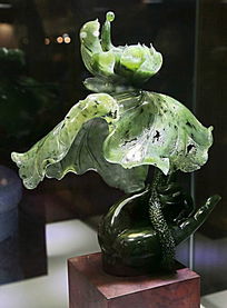 ��ɽ����Ҷ�������ڼ�