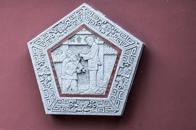 �Ϻ�����������