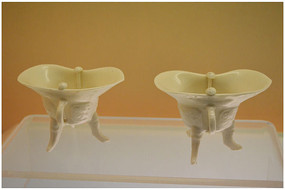 ������Ծ�