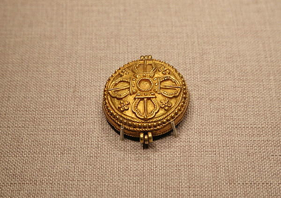 Ԫ���̱�����Բ�ν�ۺ�