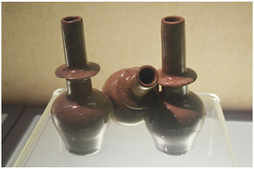 ����������