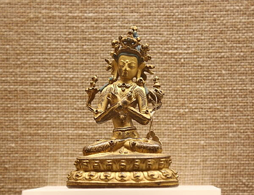 ����̽���������