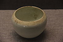 �δ����Բ�